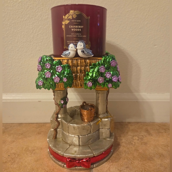 Bath & Body Works DISNEY PRINCESS 2 Snow White Wishing Well Candle Holder - Picture 7 of 10